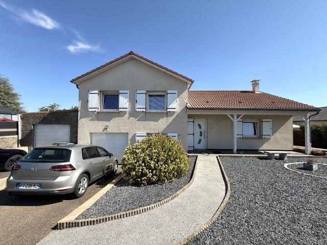 Maison vente à Bure, Tressange