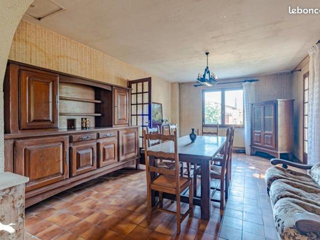 Maison vente à Sainte-Eulalie, Gironde