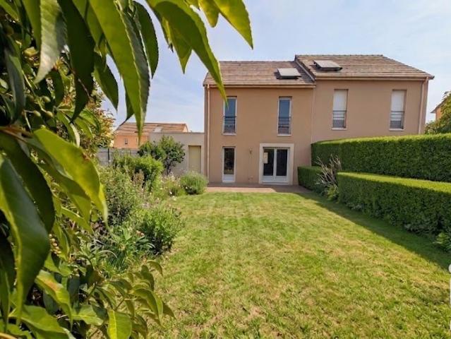 Maison vente à Clairefontaine, Le Mans
