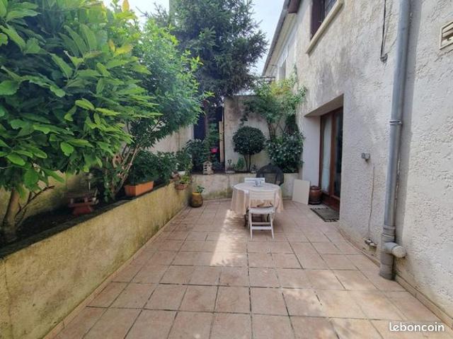 Maison vente à Provins, Saint-cyr-sur-morin