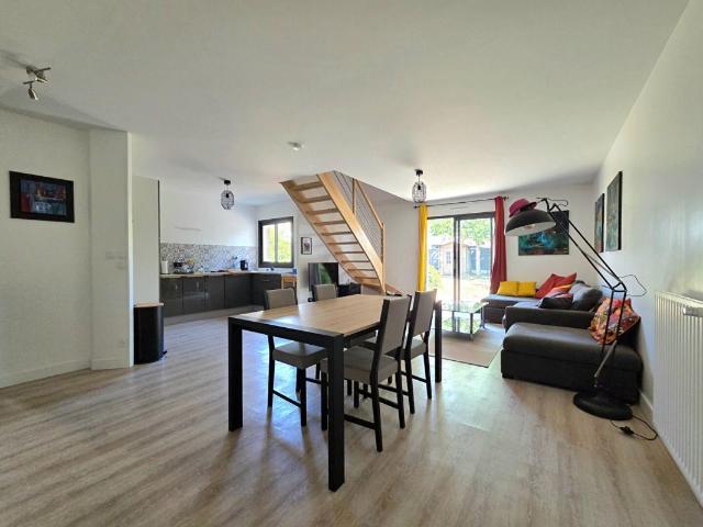 Maison vente à Angers, Sainte-gemmes-sur-loire