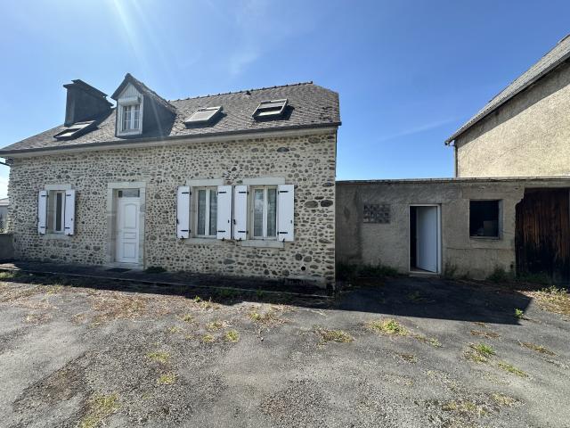 Maison vente à Pau, Lée