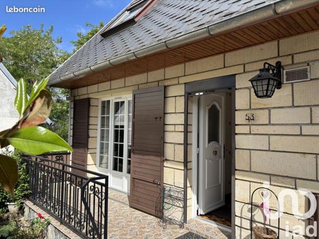 Maison vente à Senlis, Fleurines