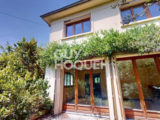 Maison vente à Le Faite des Vieux Sablons, La Ville-du-Bois