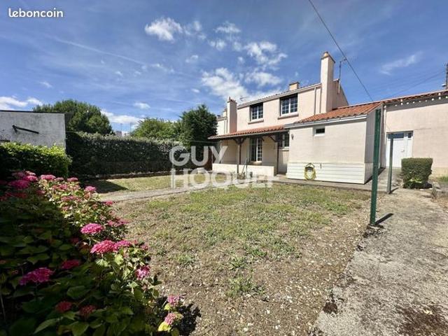 Maison vente à Fontenay-le-Comte, Fontenay-le-comte