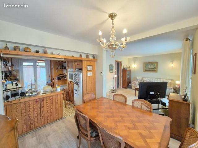 Maison vente à Mont-de-Marsan, Sabres