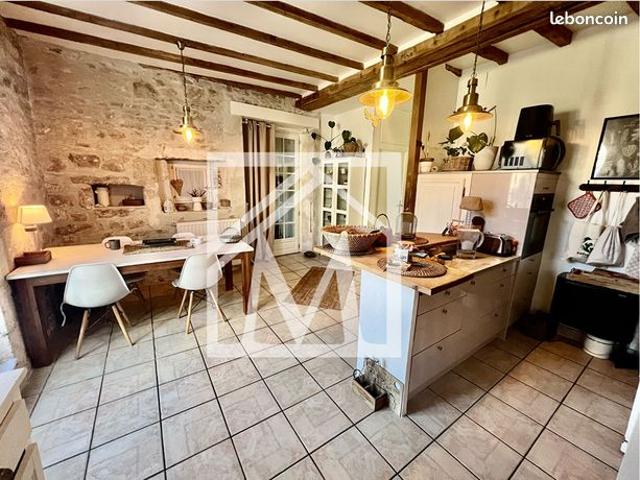 Maison vente à Nontron, Nouvelle-Aquitaine