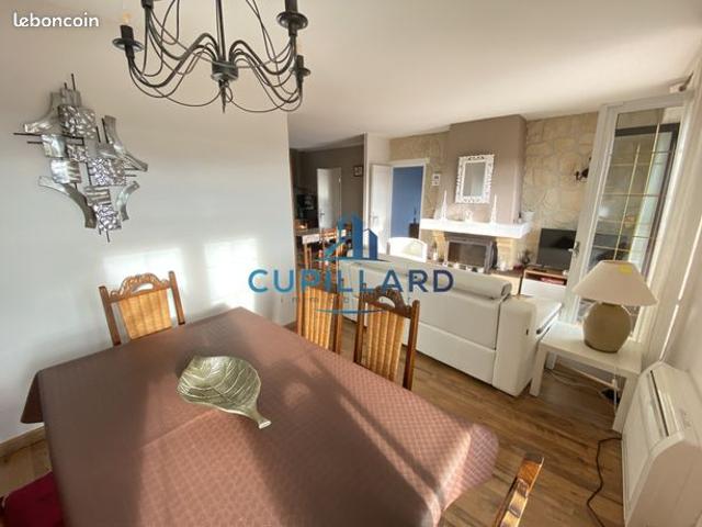 Maison vente à Saint-Jean-Saint-Maurice-sur-Loire, Loire