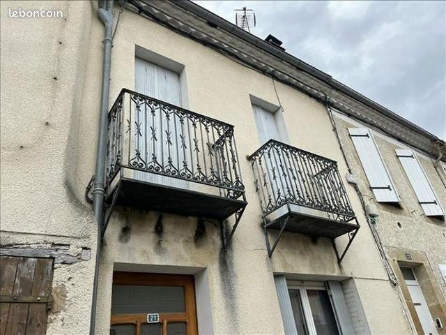 Maison vente à Mirande