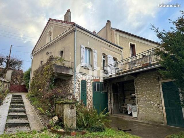 Maison vente à Fontainebleau, Île-de-France