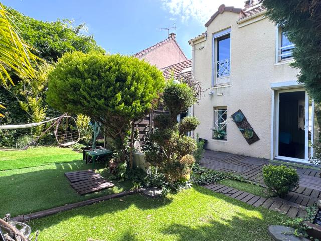Maison vente à Évry, Petit-bourg