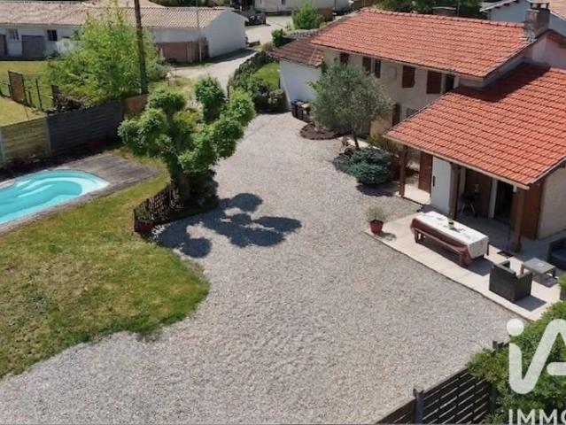 Maison vente à Arnauton, Mios