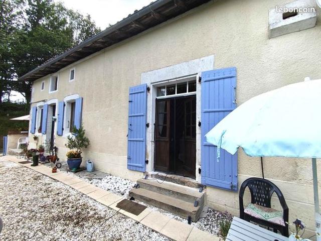 Maison vente à Chasseneuil-sur-Bonnieure, Charente