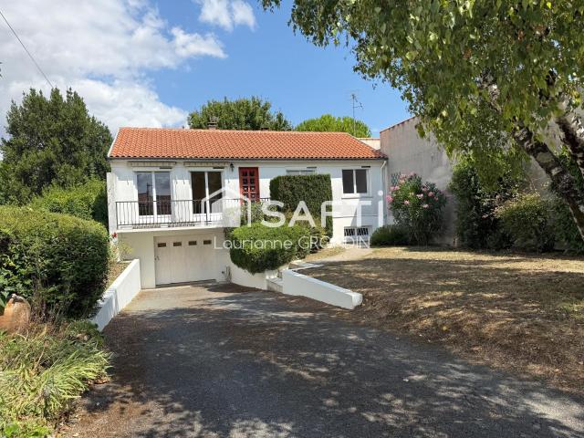 Maison vente à Saint-Jean-d'Angély, Saint-jean-d'angély