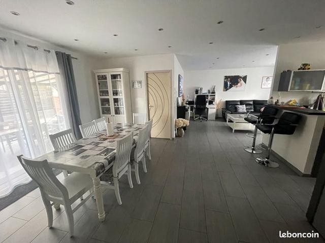Maison vente à Nantes, La Chevrolière