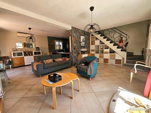 Maison vente à Arrondissement de Toulon, La Crau