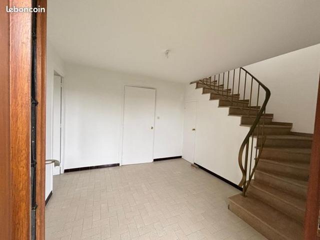 Maison vente à Bourg-en-Bresse, Saint-cyr-sur-menthon
