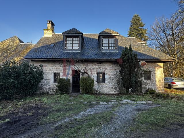 Maison vente à Ussel, Moustier-ventadour