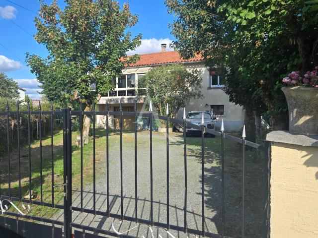Maison vente à Fontenay-le-Comte, Fontenay-le-comte