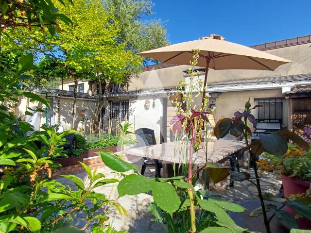 Maison vente à Saint-Denis, L'ile-saint-denis