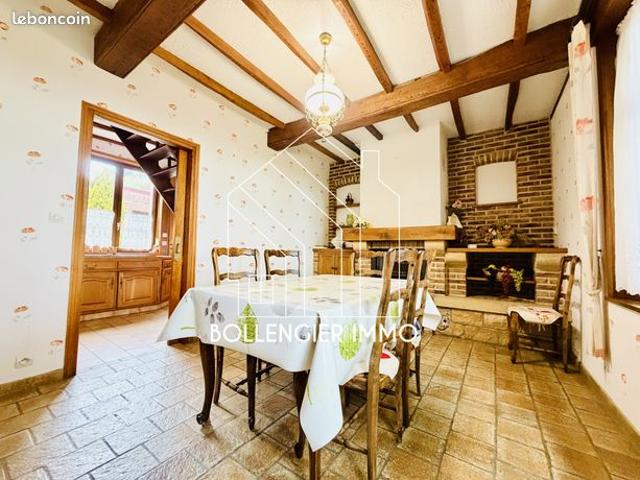 Maison vente à Dunkerque, Cassel
