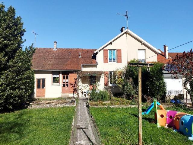Maison vente à Les Charreaux, Chalon-sur-Saône