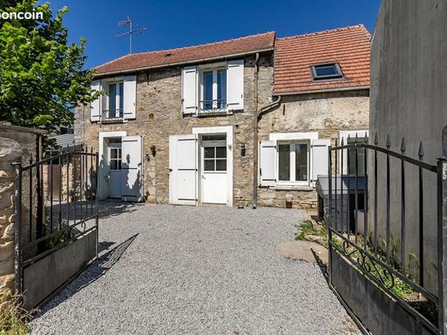 Maison vente à Barbery