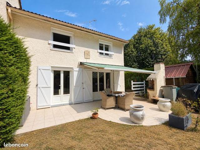 Maison vente à Melun, Combs-la-ville