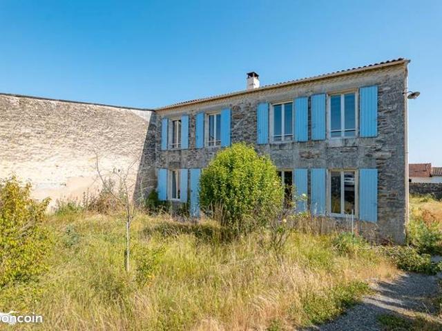 Maison vente à Saint-Jean-d'Angély, Loulay