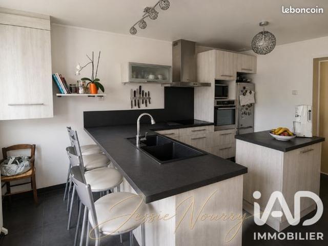 Maison vente à La Chaussée-d'Ivry, Eure-et-Loir