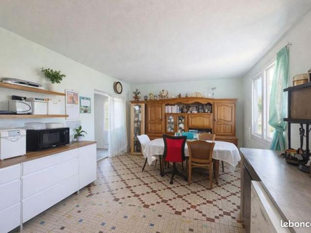 Maison vente à Fontenay-le-Comte, Pissotte