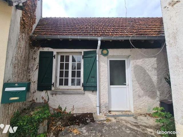 Maison vente à Nevers, Champvert