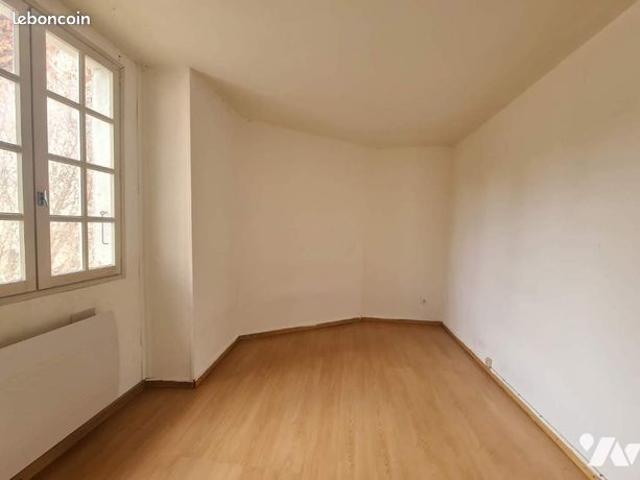 Maison vente à Nevers, Champvert