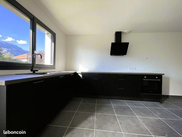Maison vente à Grenoble, Froges