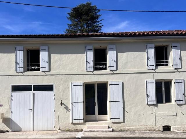 Maison vente à Saintes, Villars-les-bois