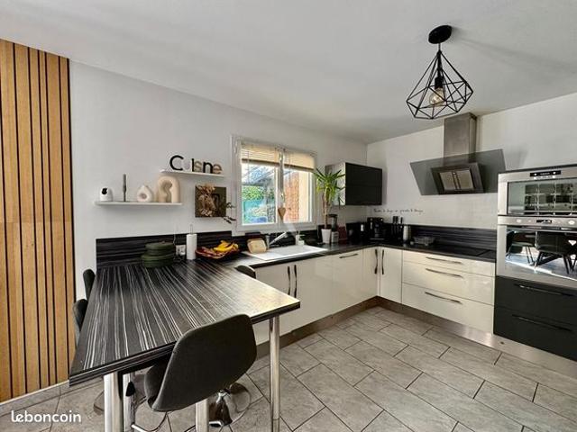 Maison vente à Voisenon, Seine-et-Marne