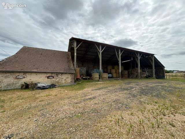 Maison vente à La Flèche, Mansigné