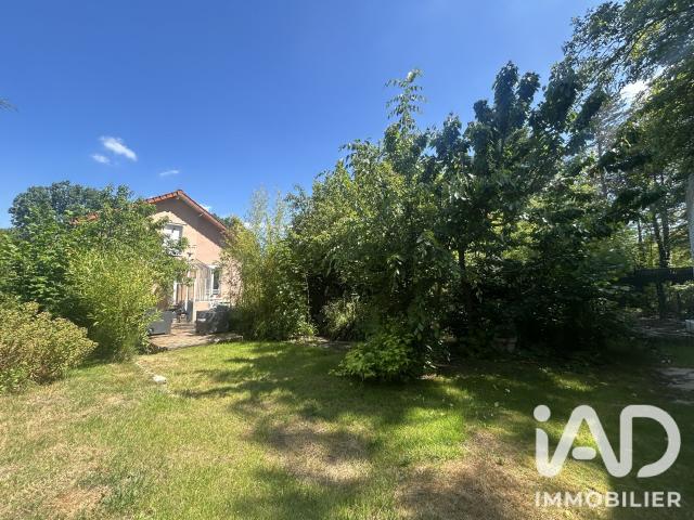 Maison vente à Évry, Maisse