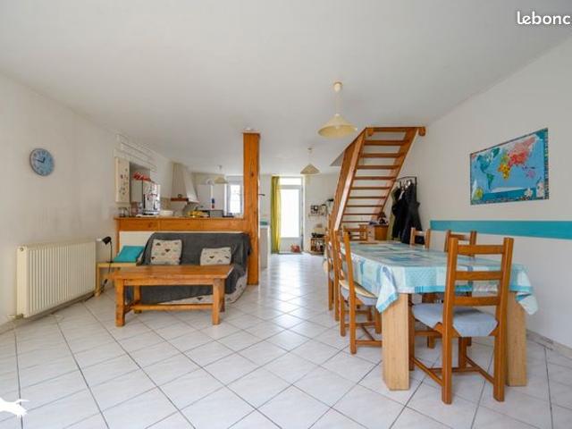 Maison vente à Vesoul, Bourgogne-Franche-Comté