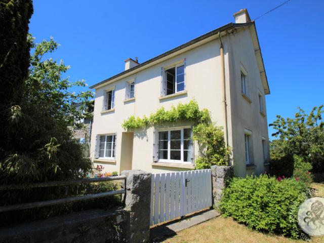 Maison vente à Dinan, Bretagne