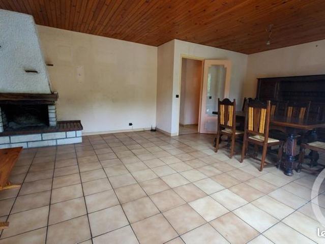 Maison vente à Bourges, Étréchy