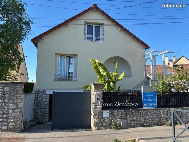 Maison vente à Melun, Combs-la-ville