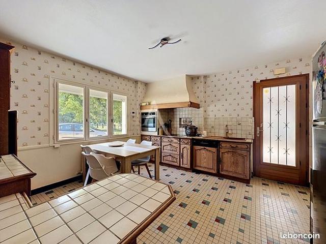 Maison vente à Saumur, Longué-jumelles