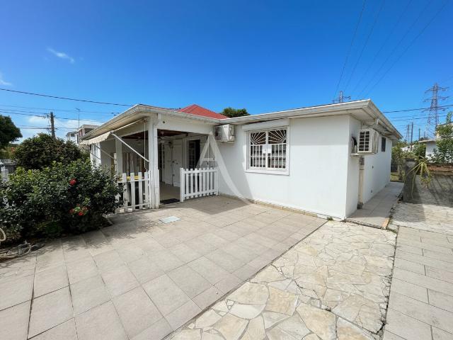 Maison vente à Guadeloupe