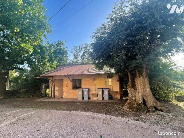 Maison vente à Fontainebleau, Poligny