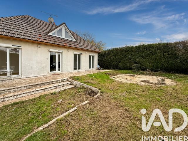 Maison vente à Sens, Montacher-villegardin