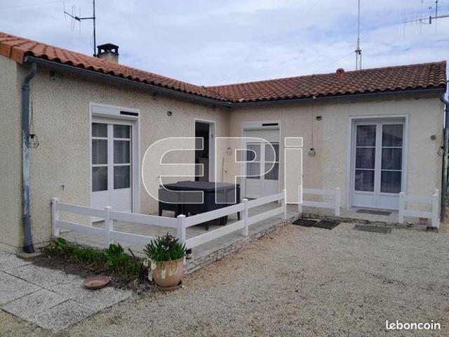 Maison vente à Châtellerault, Monts-sur-guesnes
