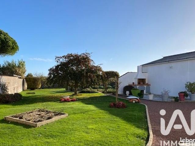 Maison vente à Aubusson, Charron