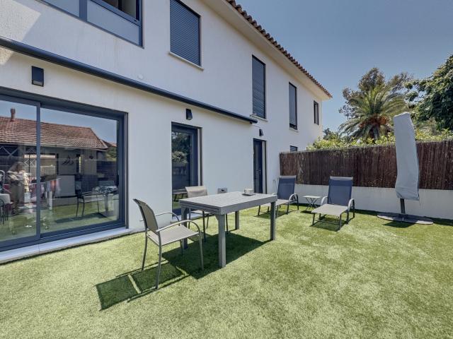 Maison vente à Arrondissement de Toulon, Six-fours-les-plages