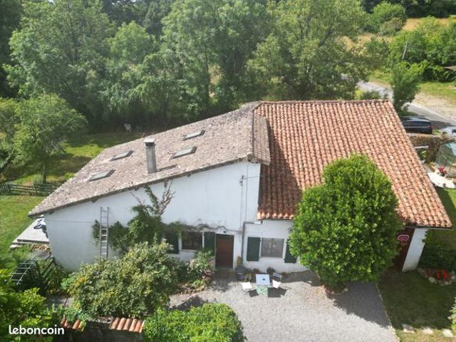 Maison vente à Confolens, Chasseneuil-sur-bonnieure